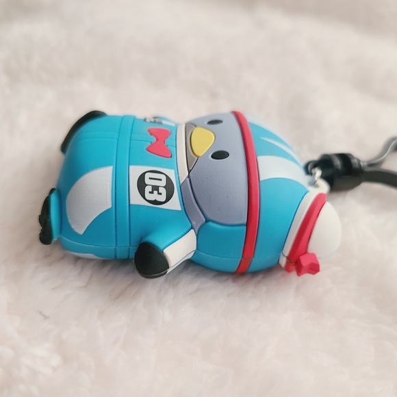 Tuxedo Sam Tokyo Speed Keychain - Picture 2 of 8